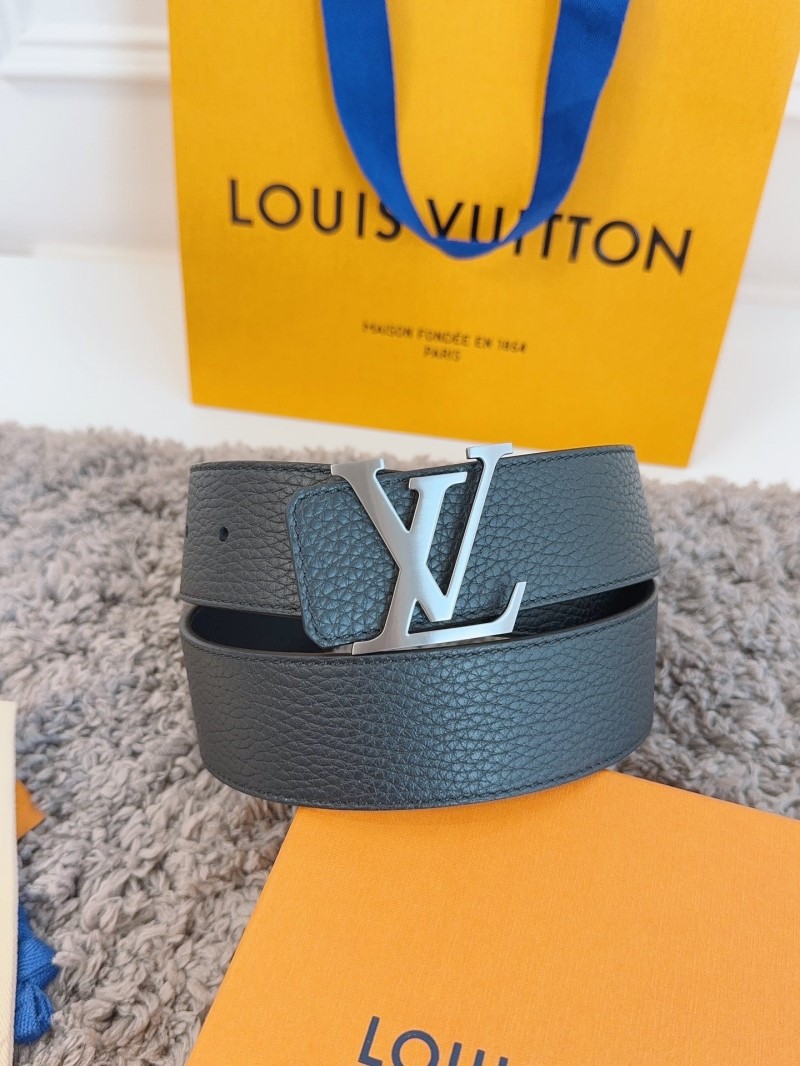 LOUIS VUITTON Belts